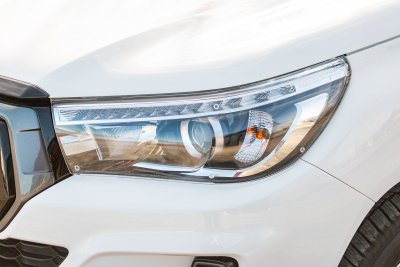 Transparenta stenskottsskydd Hilux (Toyota) från 2016-2020