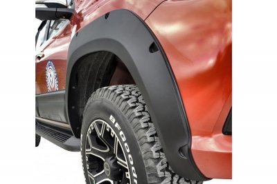 Breddare Hilux 2016-