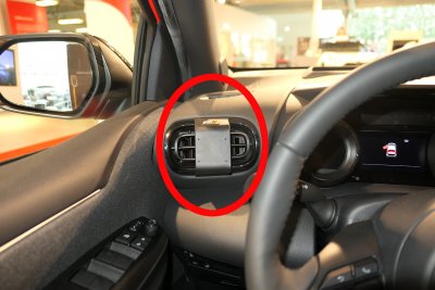 Mobilhållare Toyota Yaris Cross från 2021-