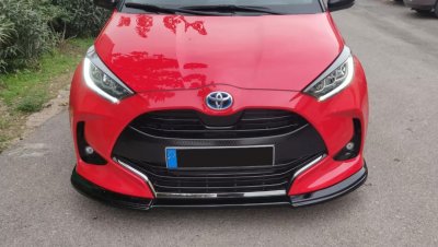 Frontsplitter Toyota Yaris från 2020- och framåt