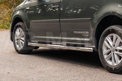 Sidorör Slash Cut med dekorsteg till VW Transporter T5/T6 2003-/10-/16-