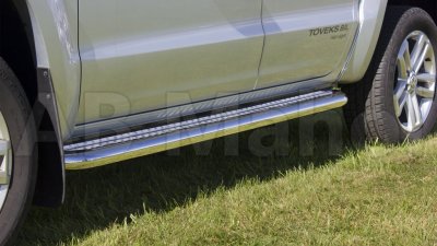 Fotsteg i Rostfritt stål till Volkswagen Amarok från 2011-