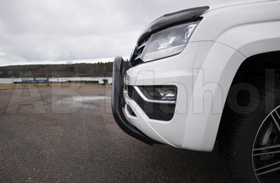 Låg svartlackerad Frontbåge till VW Amarok V6 2017-
