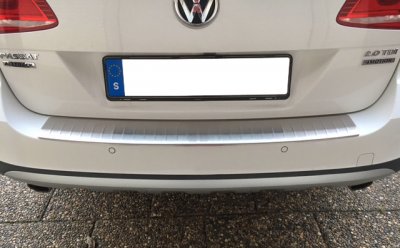 Lastskydd i Rostfritt stål till Volkswagen Passat Variant från 2011-2015