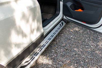 Fotsteg i Aluminium till Fiat 500L från 2012-