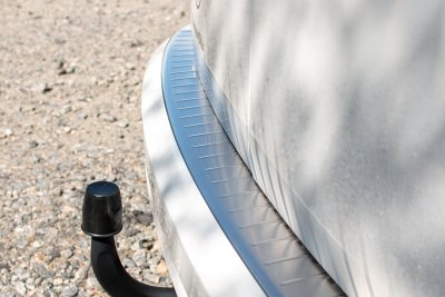 Lastskydd i borstat rostfritt stål till VW Caddy