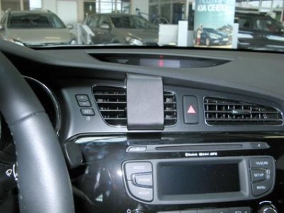 Mobilhållare Kia Ceed från 2013-2015