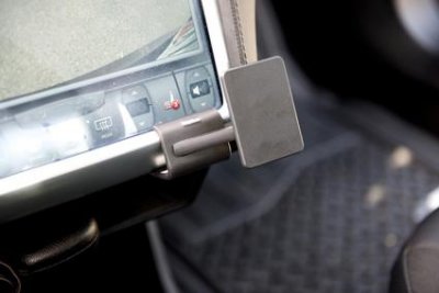 Mobilhållare Tesla Model X från 2016-