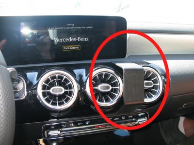 Mobilhållare Mercedes A klass från 2018-