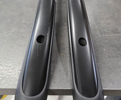 Takrails i svart Aluminium för kort karosslängd | Andrahandssortering