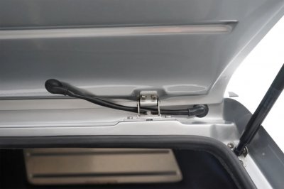 Flakkåpa Alpha CMX till Mitsubishi L200 från 2020-