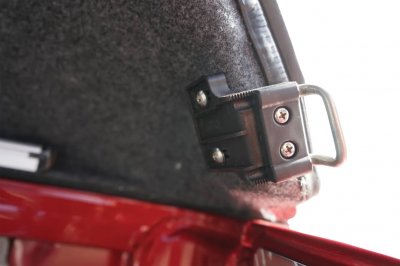 Flakkåpa Alpha CMX till Toyota Hilux från 2016-2021