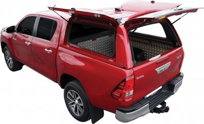 Flakkåpa Alpha CMX till Toyota Hilux från 2016-2021