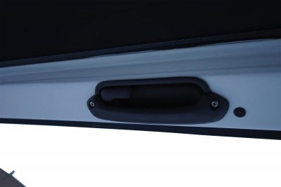 Flakkåpa Alpha CMX till Toyota Hilux (Dubbelhytt) från 2021-