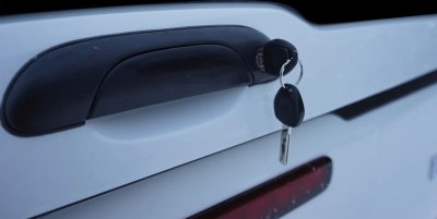 Flakkåpa Alpha CMX till Toyota Hilux (Dubbelhytt) från 2021-