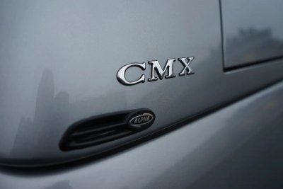 Flakkåpa Alpha CMX till Toyota Hilux (X-Cab) från 2021-