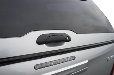 Flakkåpa Alpha GSX till Mitsubishi L200 från 2020-