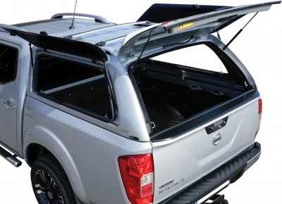 Flakkåpa Alpha GSX Nissan Navara Double Cab 2016-2021