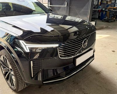 Huvskydd BASIC till Volvo XC90 från 2025-