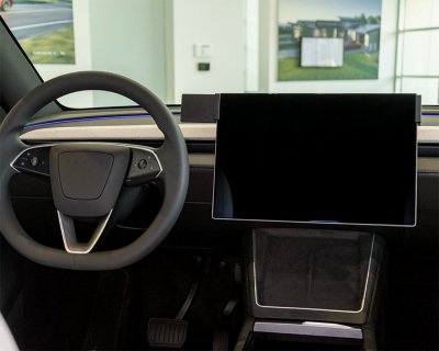 Mobilhållare Tesla Model Y 2025- | 16-skärm