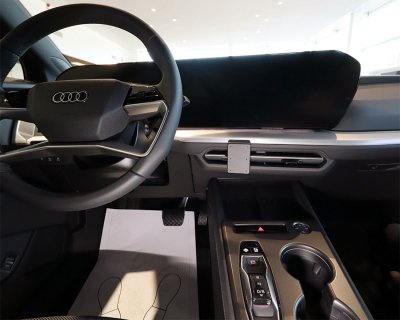 Mobilhållare till Audi Q4 E-Tron från 2026- | Modellanpassad