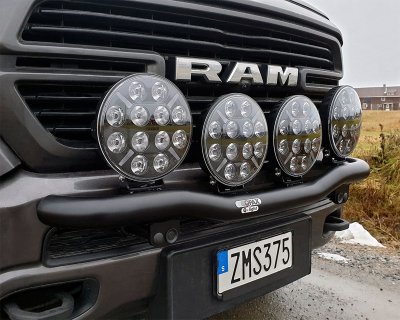 Extraljusfäste för 4 extraljus till Dodge RAM 1500 från 2019-2024 | Qpax