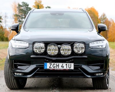 Extraljusfäste för 4 extraljus till Volvo XC90 från 2016- | Qpax
