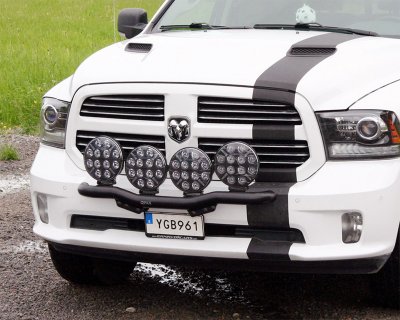 Extraljusfäste för 4 extraljus till Dodge RAM 1500 från 2013-2018 | Qpax