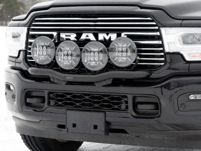 Extraljusfäste för 4 extraljus till Dodge RAM 2500 från 2019- | Qpax