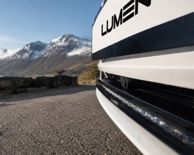 Ledrampspaket till Tesla Model 3 från 2024- | Lumen Helios CS20 Slim