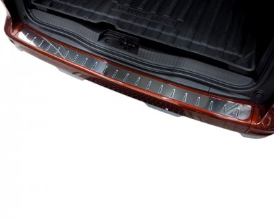 Lastskydd Renault Kangoo från 2021- | Polerad | Plan