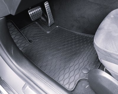 Gummimattor till Mercedes-Benz E-Klass från 2024-