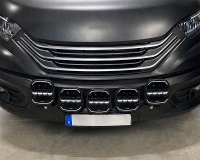 Extraljusfäste för 5 extraljus till Iveco Daily från 2014-