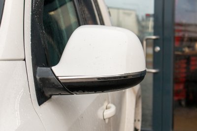 List sidospegel Volkswagen Amarok från 2011-2020