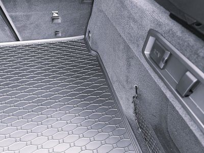 Bagagerumsmatta till BMW 5-serie Touring från 2024-