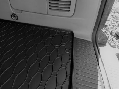 Bagagerumsmatta till Volkswagen Caravelle T6.1 (L1) från 2019-2024
