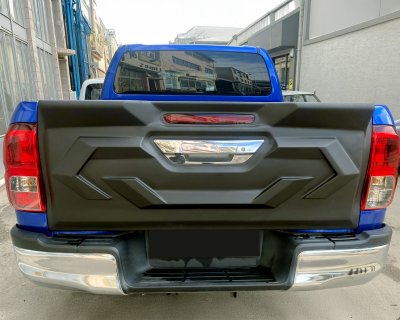 Baklämsskydd Toyota Hilux 2016-2020