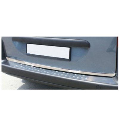 Nedre list till baklucka på Opel Combo Life från 2019-