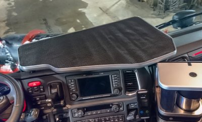 Mittbord till Scania R & S-serien (C20) från 2017-
