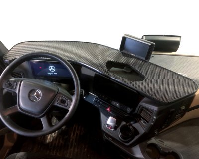 Bord till Mercedes Actros MP4/MP5 2011- | Uttag för trådlös laddning