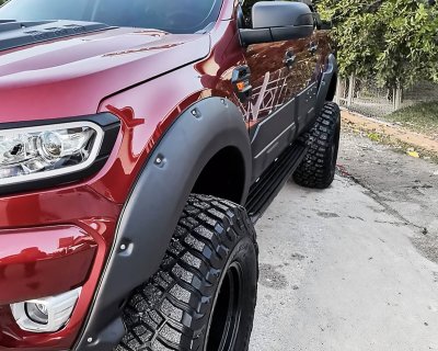 Skärmbreddare till Ford Ranger från 2020-2022 | Nitar & cutouts