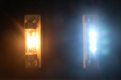 Diodlampa 12V 3xSMD Xenonvit 39mm spollampa