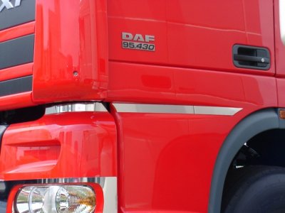 Dörrveck i Rostfritt stål till DAF XF 95/105