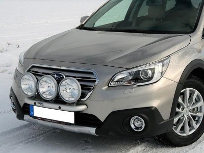 Extraljusfäste i Aluminium för 3 extraljus till Subaru Outback 2015-