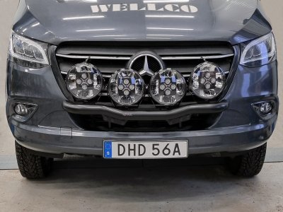 Extraljusfäste för 4 extraljus Mercedes Sprinter från 2018- och nyare