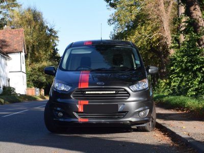 Extraljuspaket Lazer Ford Courier från 2014-2023