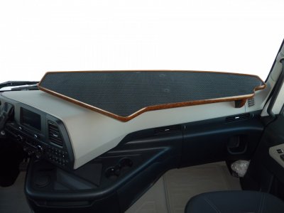 Bord F Max (Ford) från 2020-