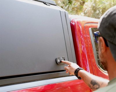 Rough flakkåpa Volkswagen Amarok från 2023-