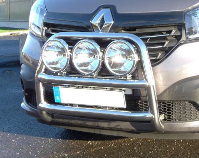 Frontbåge i Rostfritt stål till Renault Trafic 2015-
