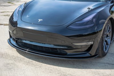 Frontsplitter Tesla Model 3 från 2017-2024